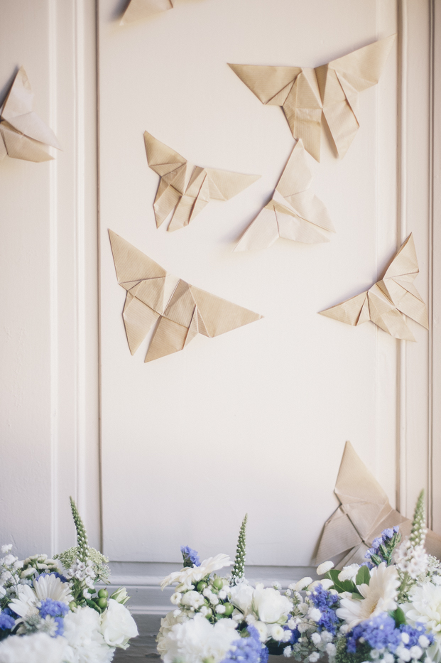 ©Lovely Pics - Chloe Lapeyssonie - Mariage en bleu au Chateau Cesargues -La mariee aux pieds nus ©Lovely Pics - Chloe Lapeyssonie - Mariage en bleu au Chateau Cesargues -La mariee aux pieds nus