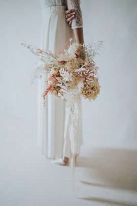 So Helo - Accessoires et bijoux de mariée - Photos : Vivien Malagnat - Blog mariage : La mariée aux pieds nus