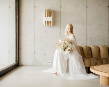 Un mariage épuré et minimaliste à l'hôtel Les roches rouges - Lifestories wedding - La mariée aux pieds nus