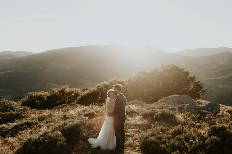 Comment profiter vraiment ( et réussir ) de vos photos de couple ? - Photographe de mariage : Baptiste Hauville - Blog mariage : La mariée aux pieds nus