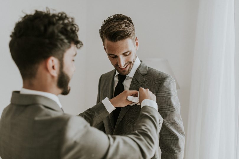 10 conseils pour choisir votre costume de marié - Blog mariage : La mariée aux pieds nus - Photo : David Maire