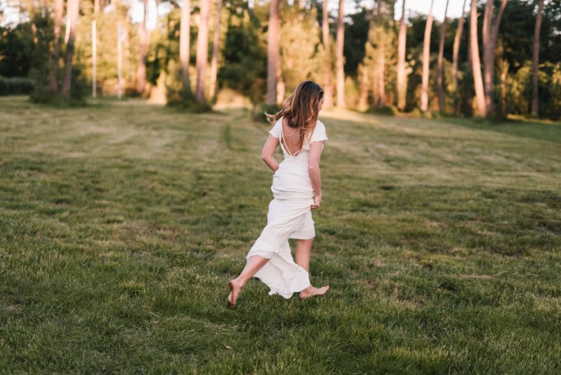 Un mariage simple et décontracté dans les Landes - Photographe : Chloé Lapeyssonnie - Blog mariage : La mariée aux pieds nus