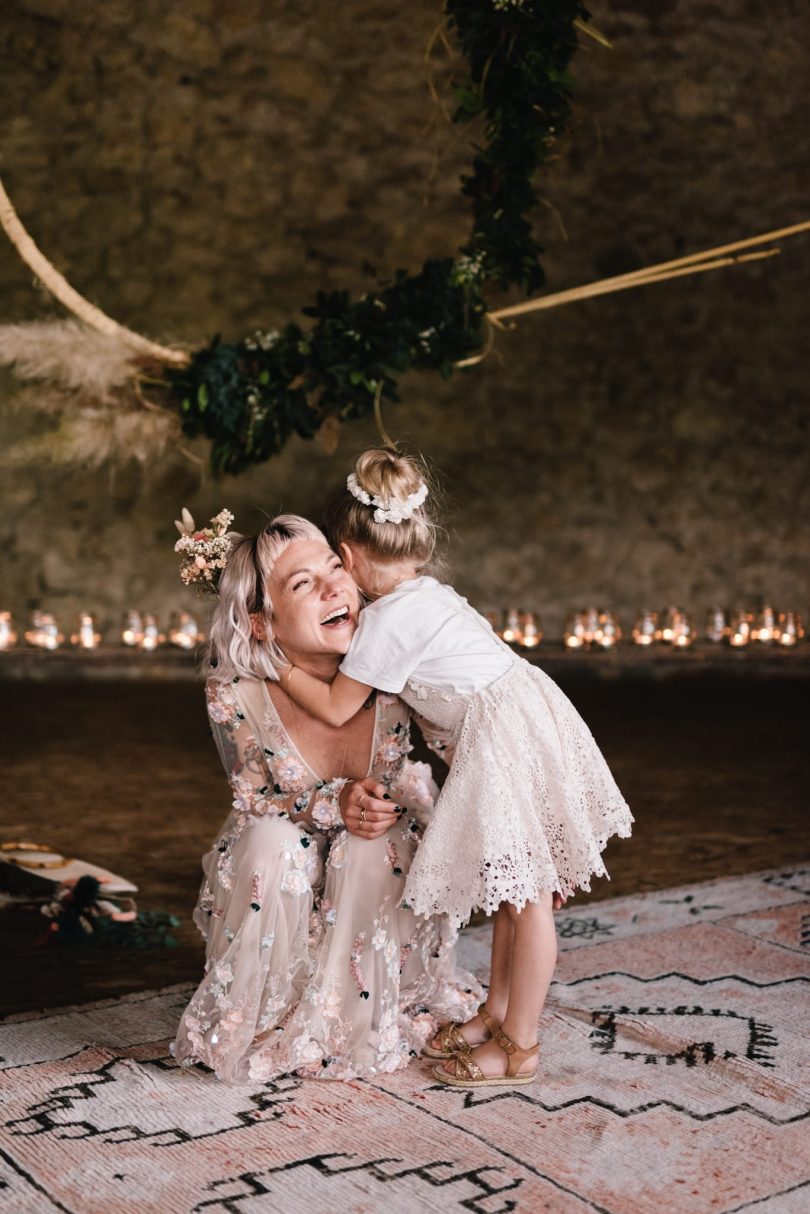 Un mariage rock et décontracté en Dordogne - Photographe : Chloé Lapeyssonnie - Blog mariage : La mariée aux pieds nus