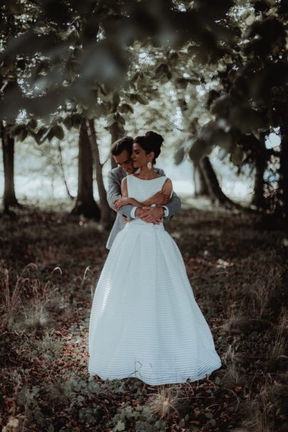 Un mariage sous une yourte au Château de Montigny en Eure-et-Loir - Photos : Moorise Photography - Blog mariage : La mariée aux pieds nus