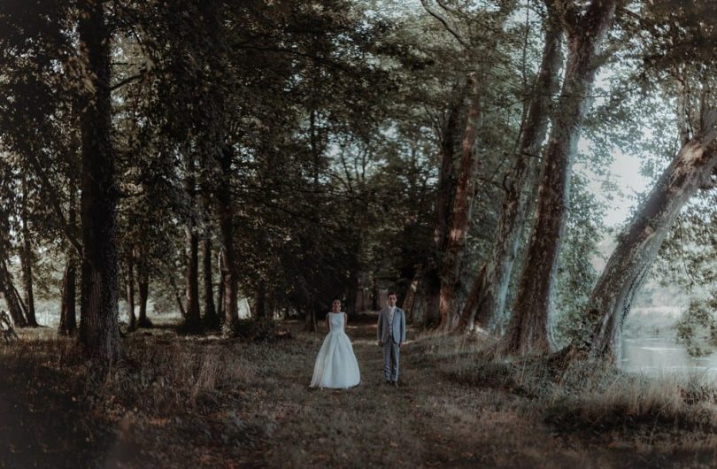 Un mariage sous une yourte au Château de Montigny en Eure-et-Loir - Photos : Moorise Photography - Blog mariage : La mariée aux pieds nus