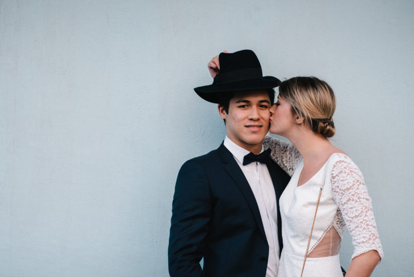 Robe mariée civile par Mademoiselle de Guise - A découvrir sur le blog mariage www.lamarieeauxpiedsnus.com - Photos : Chloé Lapeyssonnie