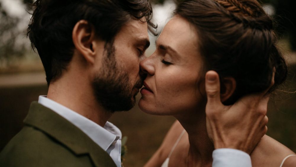 Un mariage en musique aux Domaines de Patras à Solérieux en Provence - Photos : Yann Audic - Lifestories Wedding - Blog mariage : La mariée aux pieds nus