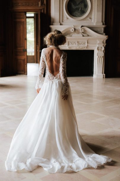 Isabella Boutin - Robes de mariée - Collection 2021 - Photos : Chloé Lapeyssonnie - Blog mariage : La mariée aux pieds nus