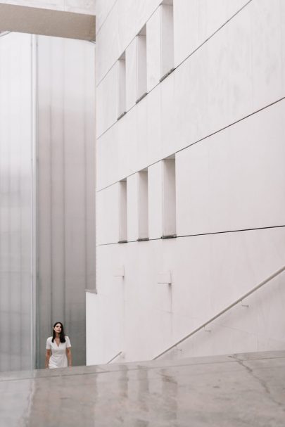 Mademoiselle de Guise - Robe de mariée civile Zoé - Photos : Chloé Lapeyssonnie - Blog mariage : La mariée aux pieds nus