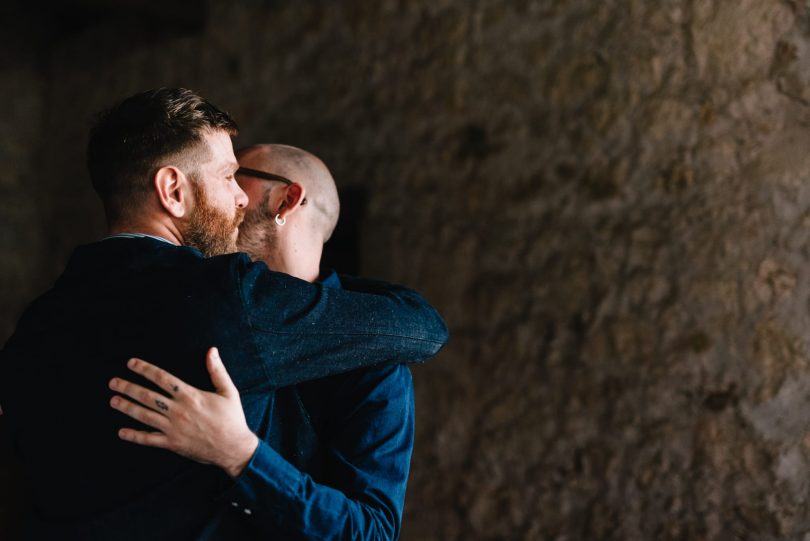 Un mariage rock et décontracté en Dordogne - Photographe : Chloé Lapeyssonnie - Blog mariage : La mariée aux pieds nus