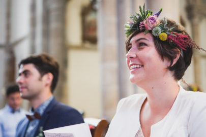 Annie Gozard - Un mariage joyeux et colore en Bretagne au chateau du Bienassis - La mariee aux pieds nus