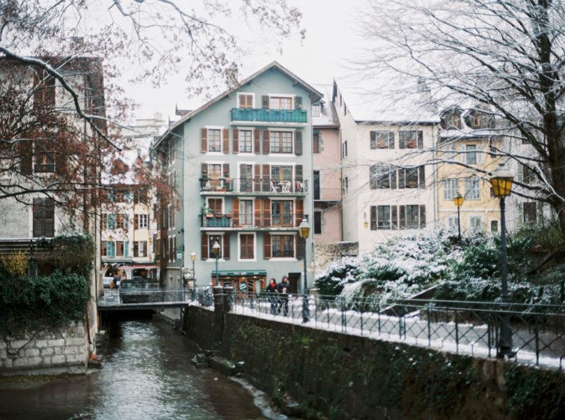 Blanccoco Photographe - Annecy sous la neige - Bonnes adresses - La mariee aux pieds nus
