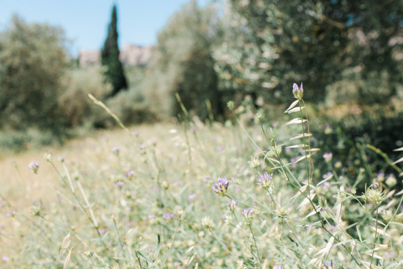 Un mariage aux Baux de Provence - Domaine de Villary - sur La mariée aux pieds nus - Photos : Blanccoco Photographe