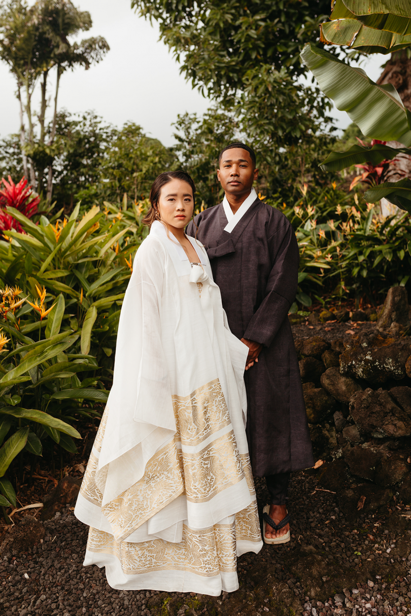 Comment intégrer les traditions familiales dans une cérémonie moderne ? - Blog mariage : La mariée aux pieds nus