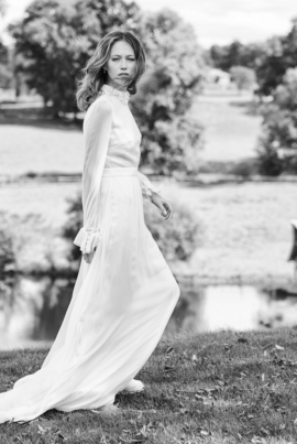 Delphine Manivet - robes de mariée - Collection 2016 - Modele Paulin - 2980€ - A découvrir sur le blog mariage La mariée aux pieds nus