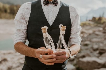 Un elopement bohème au bord du Lac Oeschinensee en Suisse - Photos : Cécilia Hofer - Blog mariage : La mariée aux pieds nus.