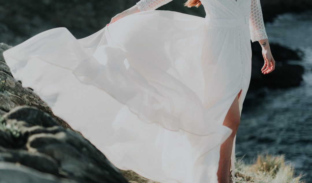 Etre soie meme - Robes de mariée - Photos : Cathy Marion - Blog mariage : La mariée aux pieds nus