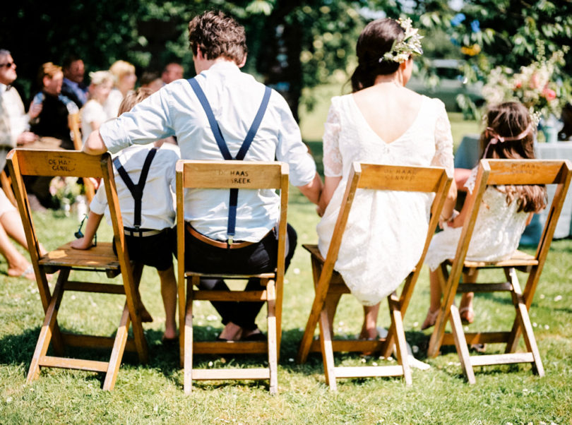 Un mariage simple et champêtre - La mariée aux pieds nus - Photo : Hanke Arkenbout