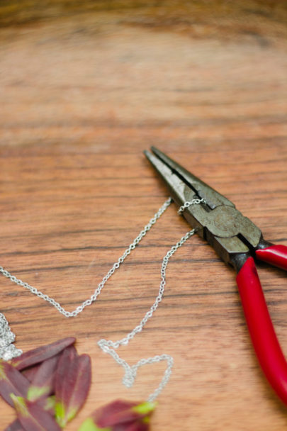 Julie T -Creer un headband vegetal - Do it yourself - La mariee aux pieds nus