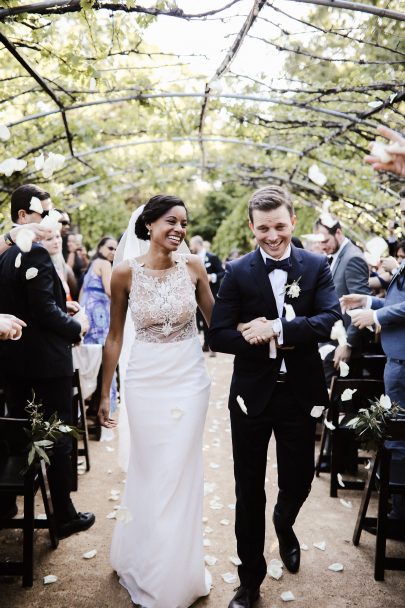 Un mariage végétal au coeur de la Californie - La mariée aux pieds nus