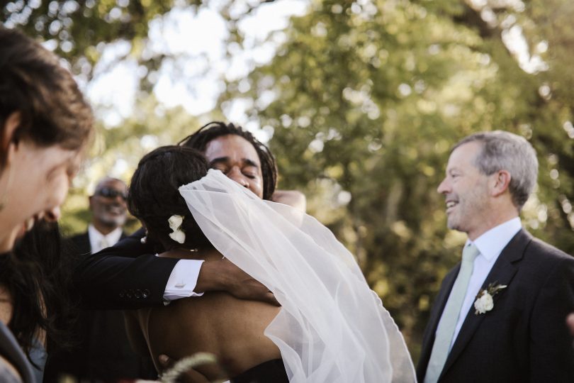 Un mariage végétal au coeur de la Californie - La mariée aux pieds nus