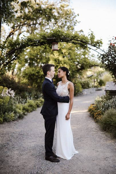 Un mariage végétal au coeur de la Californie - La mariée aux pieds nus