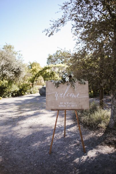 Un mariage végétal au coeur de la Californie - La mariée aux pieds nus