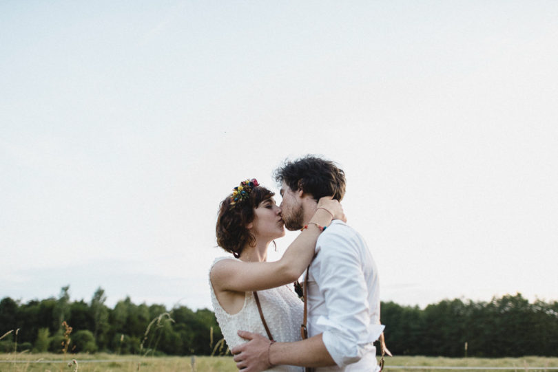 Un mariage joyeux, simple et coloré à découvrir sur le blog mariage www.lamarieeauxpiedsnuis - Photos : Willy Brousse