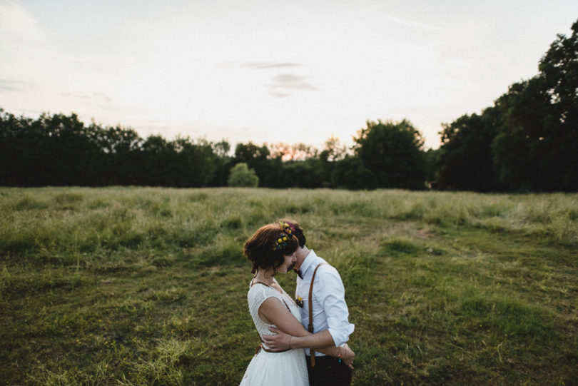 Un mariage joyeux, simple et coloré à découvrir sur le blog mariage www.lamarieeauxpiedsnuis - Photos : Willy Brousse