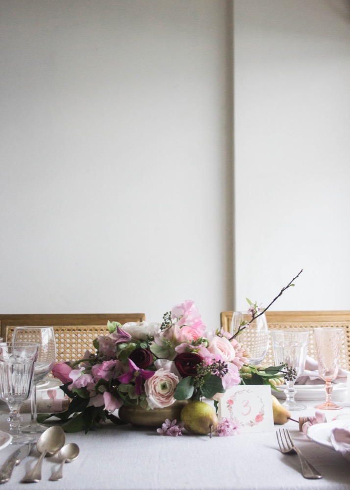 Quel bouquet de fleurs choisir pour ses centres de table - La mariee aux pieds nus