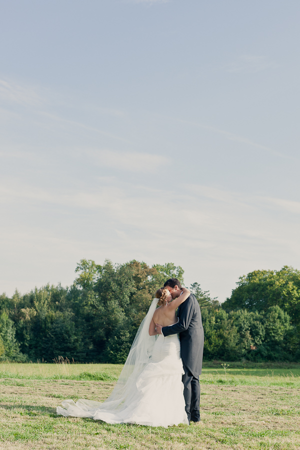 vrai-mariage-mademoiselle-fiona-la-mariee-aux-pieds-nus