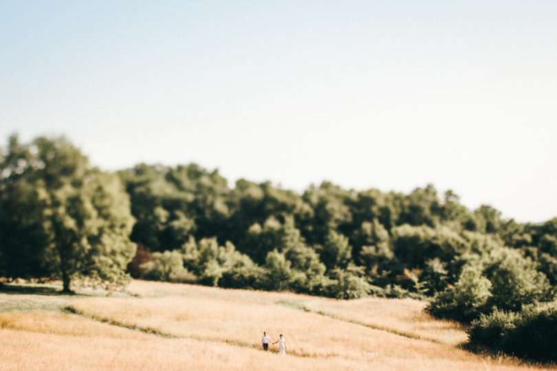 Les bons moments - Un mariage dans le Perigord Noir - La mariée aux pieds nus