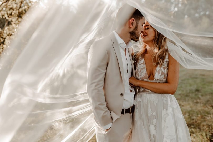 Un mariage au Château Saint Martory près de Toulouse - Photos : Moonrise Photography - Blog mariage : La mariée aux pieds nus