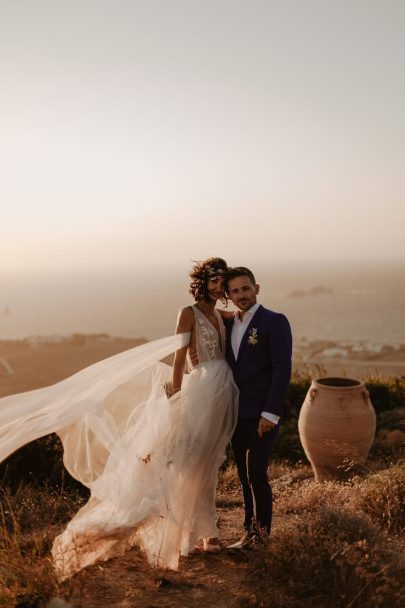 Un mariage sur l'île grecque de Paros - Photos : Alchemia Weddings - Blog mariage : La mariée aux pieds nus