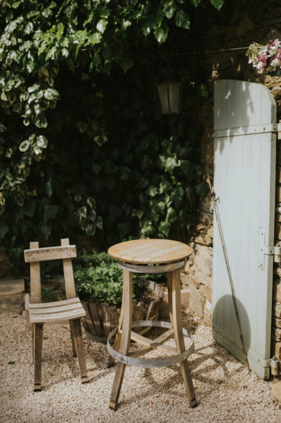 Un mariage champêtre en vert en Provence - A découvrir sur le blog mariage La mariée aux pieds nus - Photos : NeuPap Photography