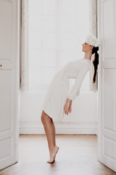Delphine Josse - Robes de mariée - Collection 2021 - Photos : Céline Deligey - Blog mariage : La mariée aux pieds nus