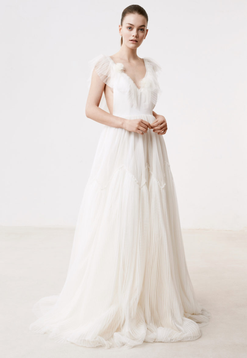 Delphine Manivet - Robes de mariée - Collection 2017 - Robe Pasquier - a découvrir sur le blog mariage www.lamarieeauxpiedsnus.com