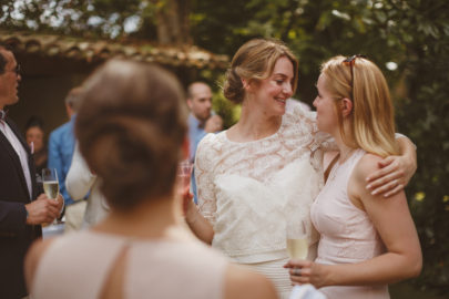 Ed Peers - Un mariage en petit comite en Ariege - La mariee aux pieds nus