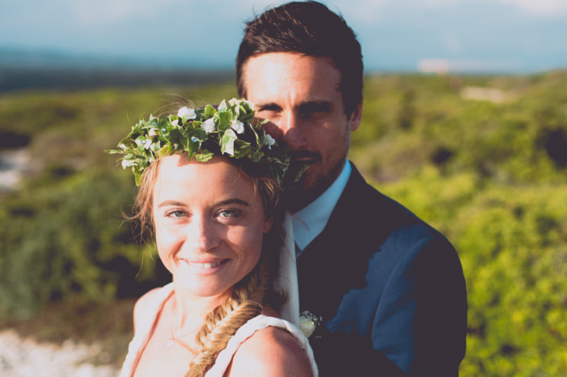 Mademoiselle G Photographie - Un mariage boheme en Corse - La mariee aux pieds nus