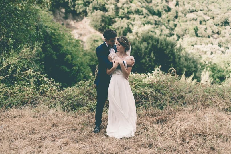 Un mariage en Corse - La mariée aux pieds nus - Photos : Julien Navarre