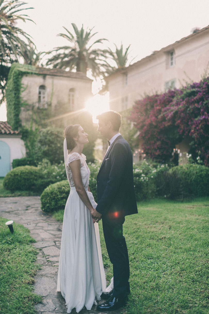 Un mariage en Corse - La mariée aux pieds nus - Photos : Julien Navarre