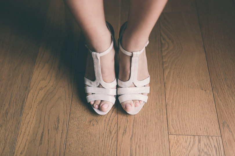 Un mariage en Corse - La mariée aux pieds nus - Photos : Julien Navarre