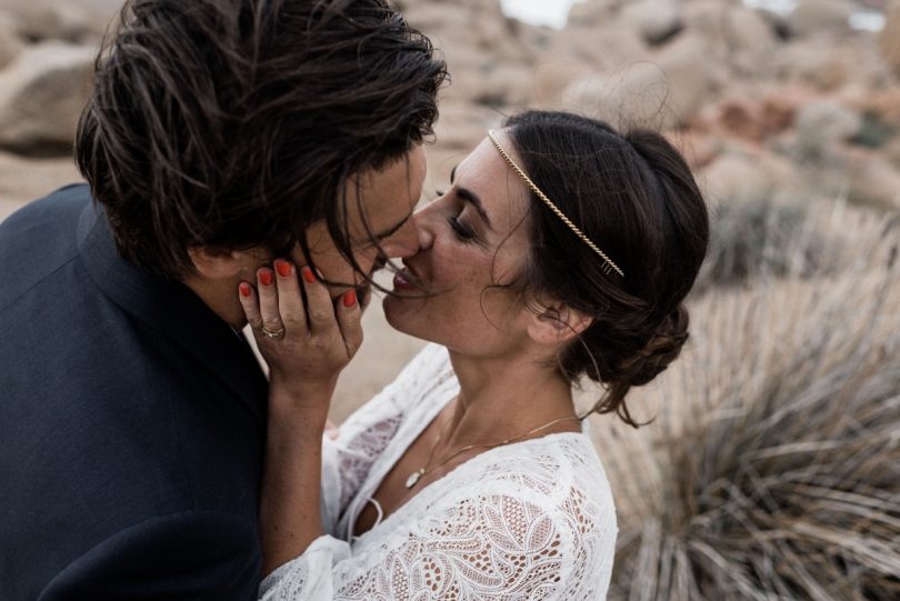 Un mariage sur une plage en Corse - Photos : Julien Navarre - Blog mariage : La mariée aux pieds nus