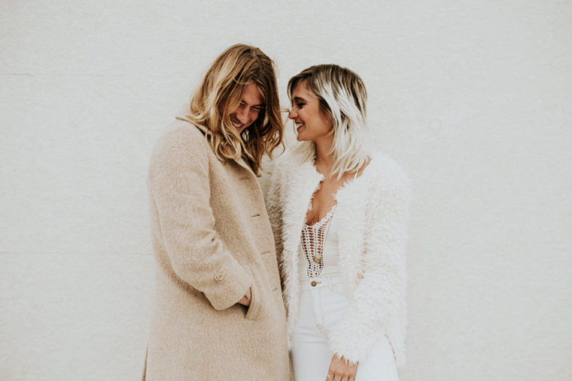 Une séance photo en amoureux en blanc à la Cité de l'Océan - Biarritz - A découvrir sur www.lamarieeauxpiedsnus.com - Photos : Yoris Photographe