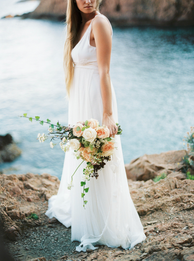 Un mariage inspiré par l'Occitanie - Photos : Alain M. - A découvrir sur www.lamarieeauxpiedsnus.com