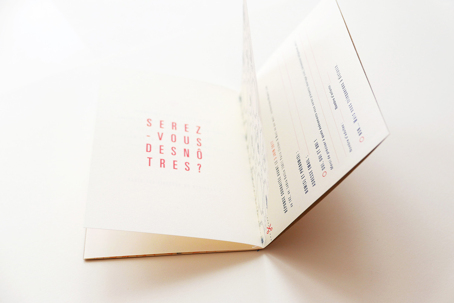 Allons-y Alonso - Faire-parts et papeterie de mariage - Blog mariage : La mariée aux pieds nus