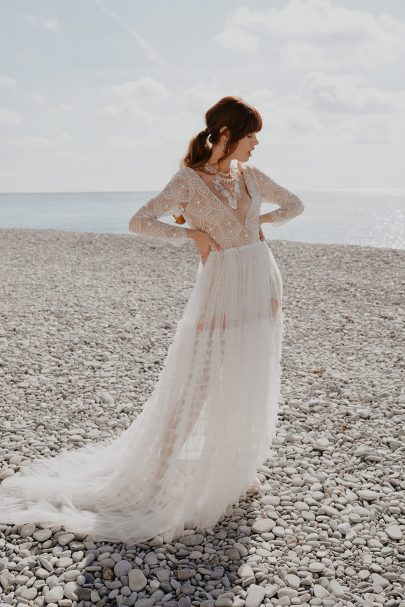 Alma Real - Robes de mariée - Collection 2022 - Photos : The Quirky - Blog mariage : La marie aux pieds nus