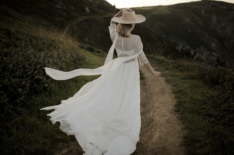 Amarildine - Robes de mariée - Collection 2020 - Photos : Solveig & Ronan -Blog mariage : La mariée aux pieds nus