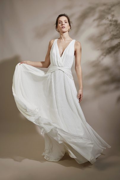 Anne de Lafforest - Robes de mariée - Collection 2020 - Blog mariage : La mariée aux pieds nus