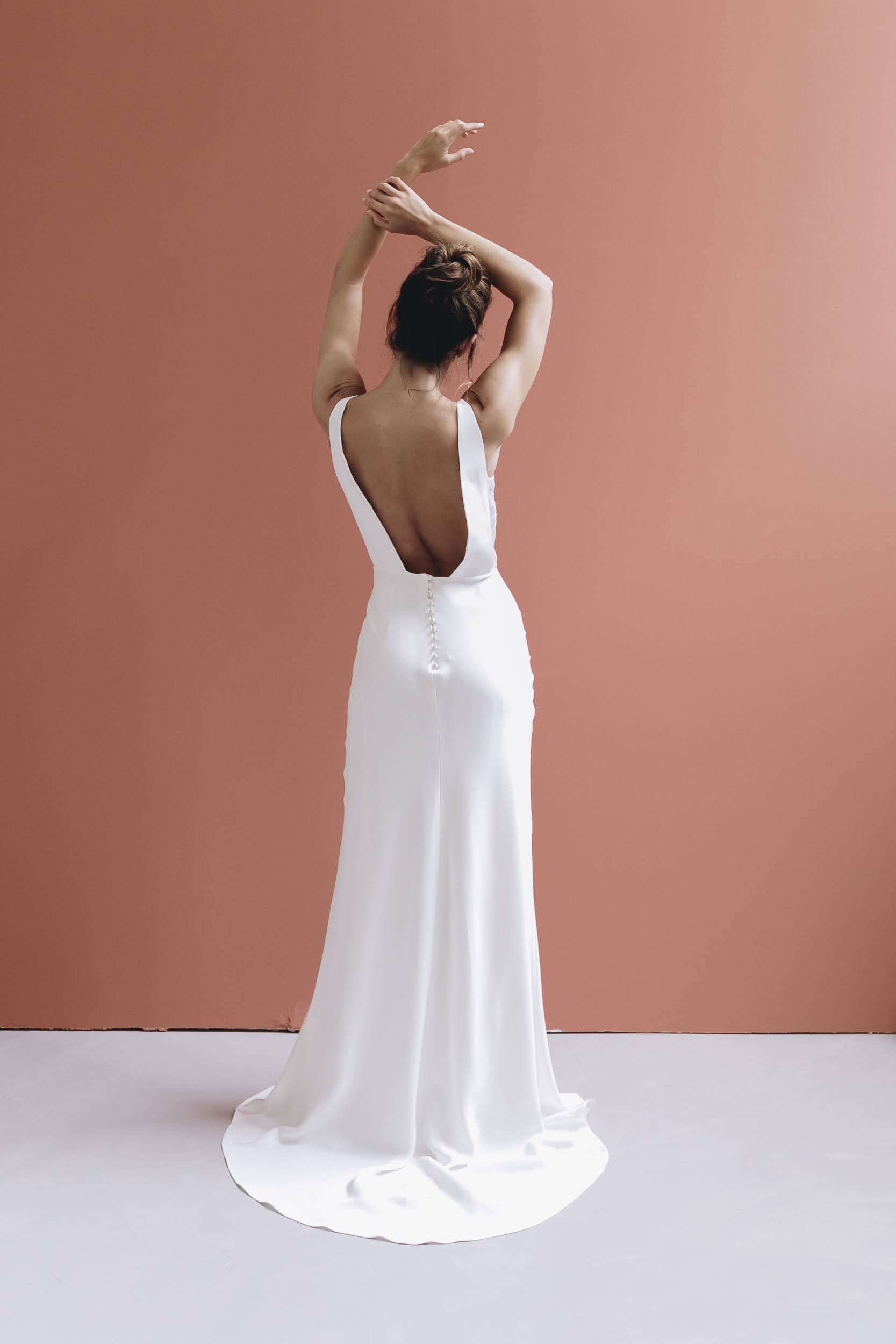 Anne de Lafforest - Robes de mariée - Collection 2021 - Photos : Aude Lemaitre - Blog mariage : La mariée aux pieds nus